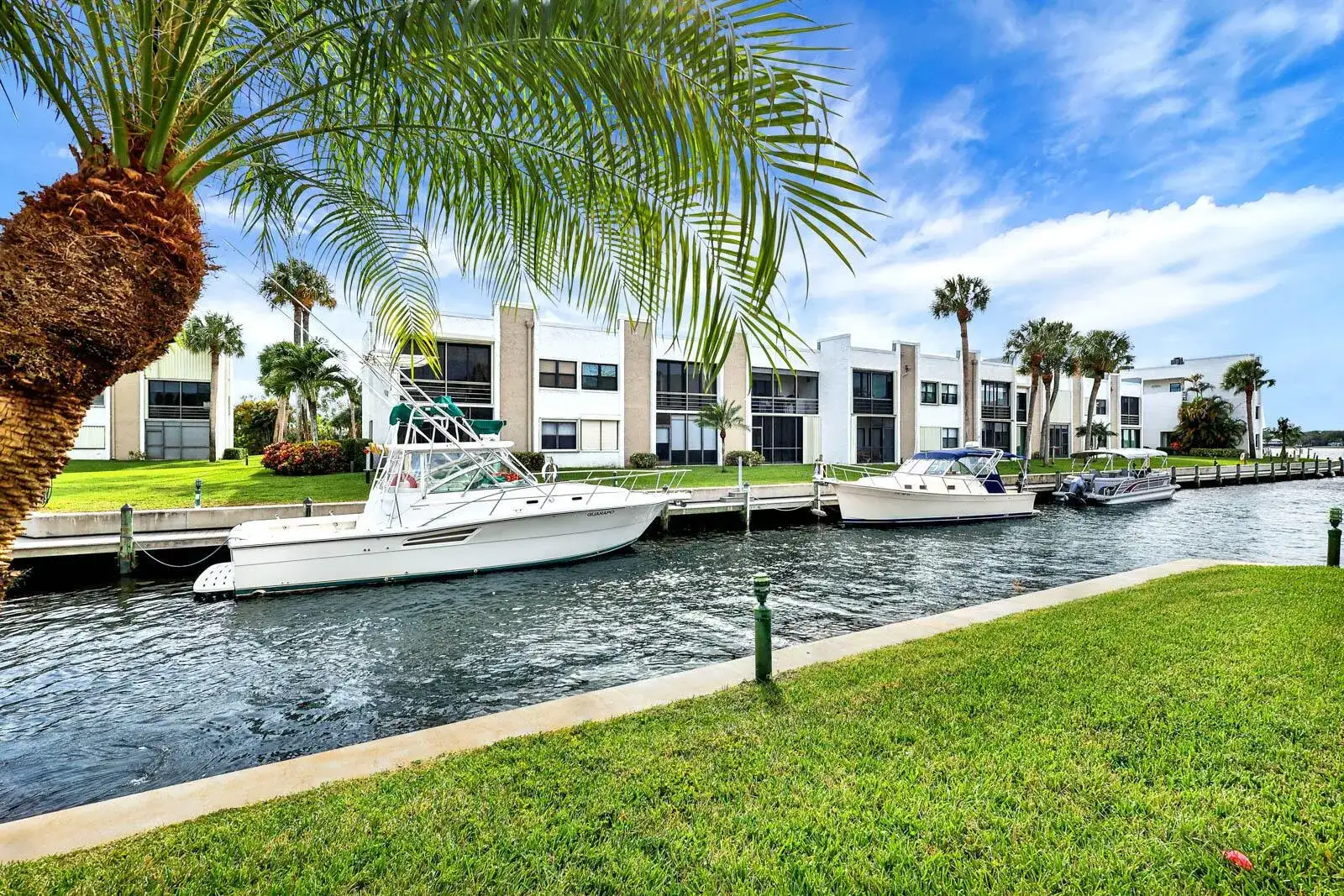 1950 SW PALM CITY Road # 107, Stuart FL 34994 photo 4