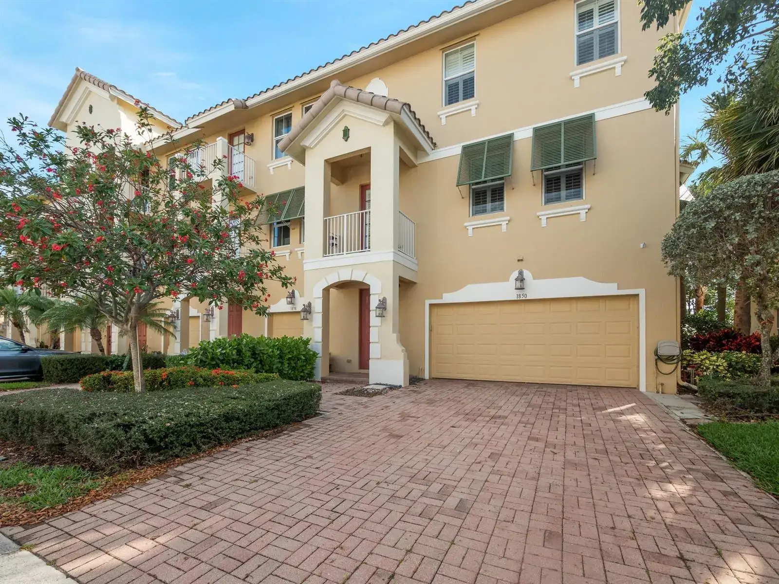 1850 Via Sofia, Boynton Beach FL 33426