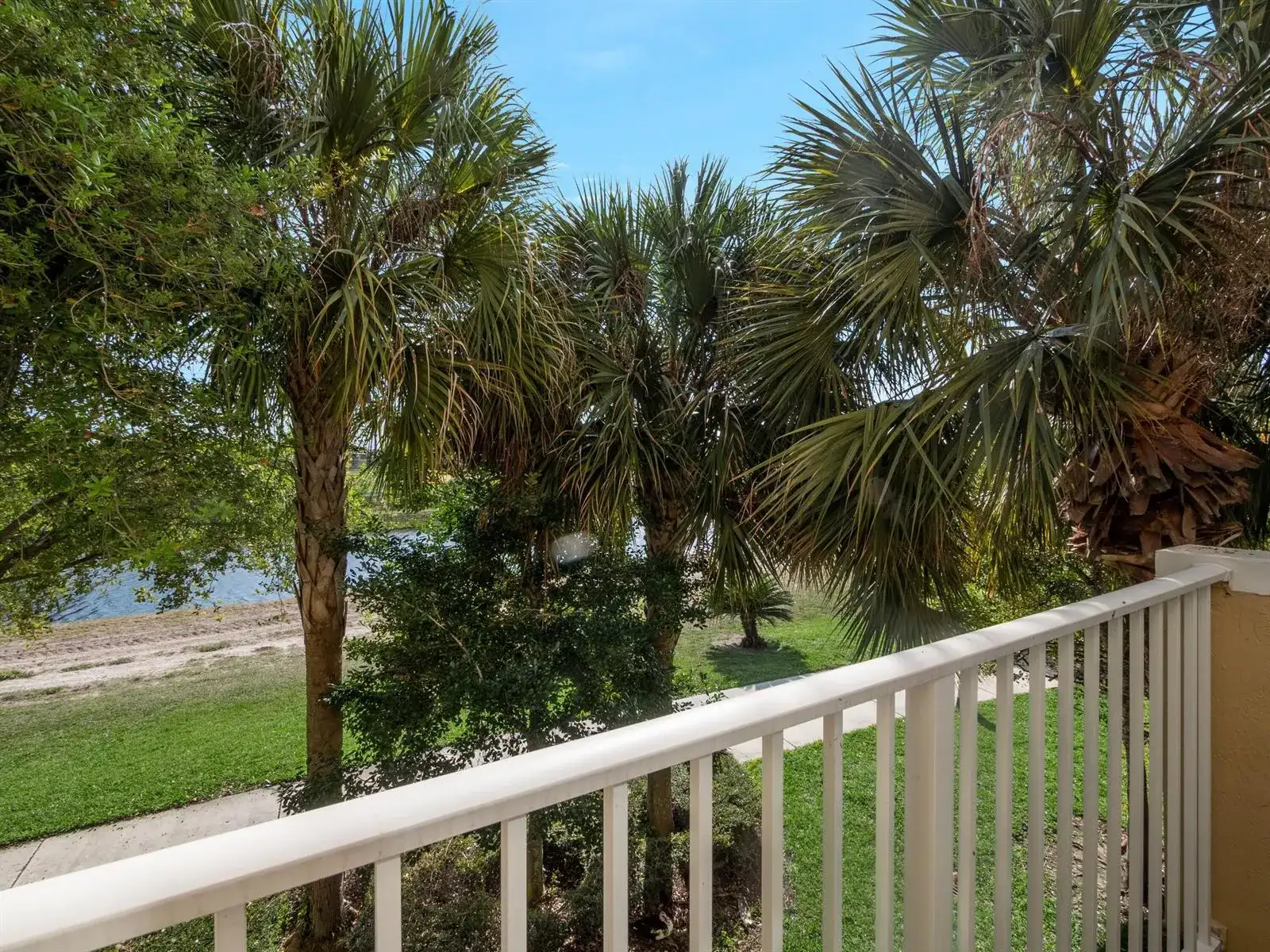 1850 Via Sofia, Boynton Beach FL 33426 photo 2