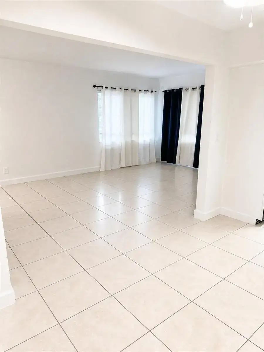 1500 S 20th Avenue, Hollywood FL 33020 photo 5