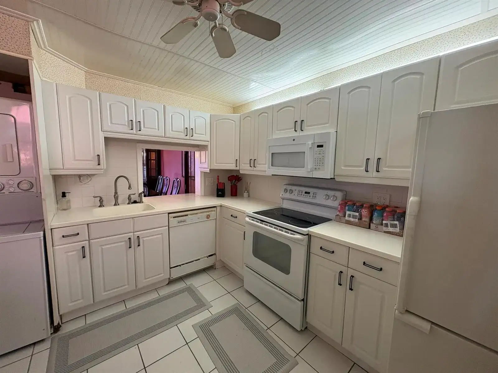 680 TENNIS CLUB Drive # 303, Fort Lauderdale FL 33311 photo 4