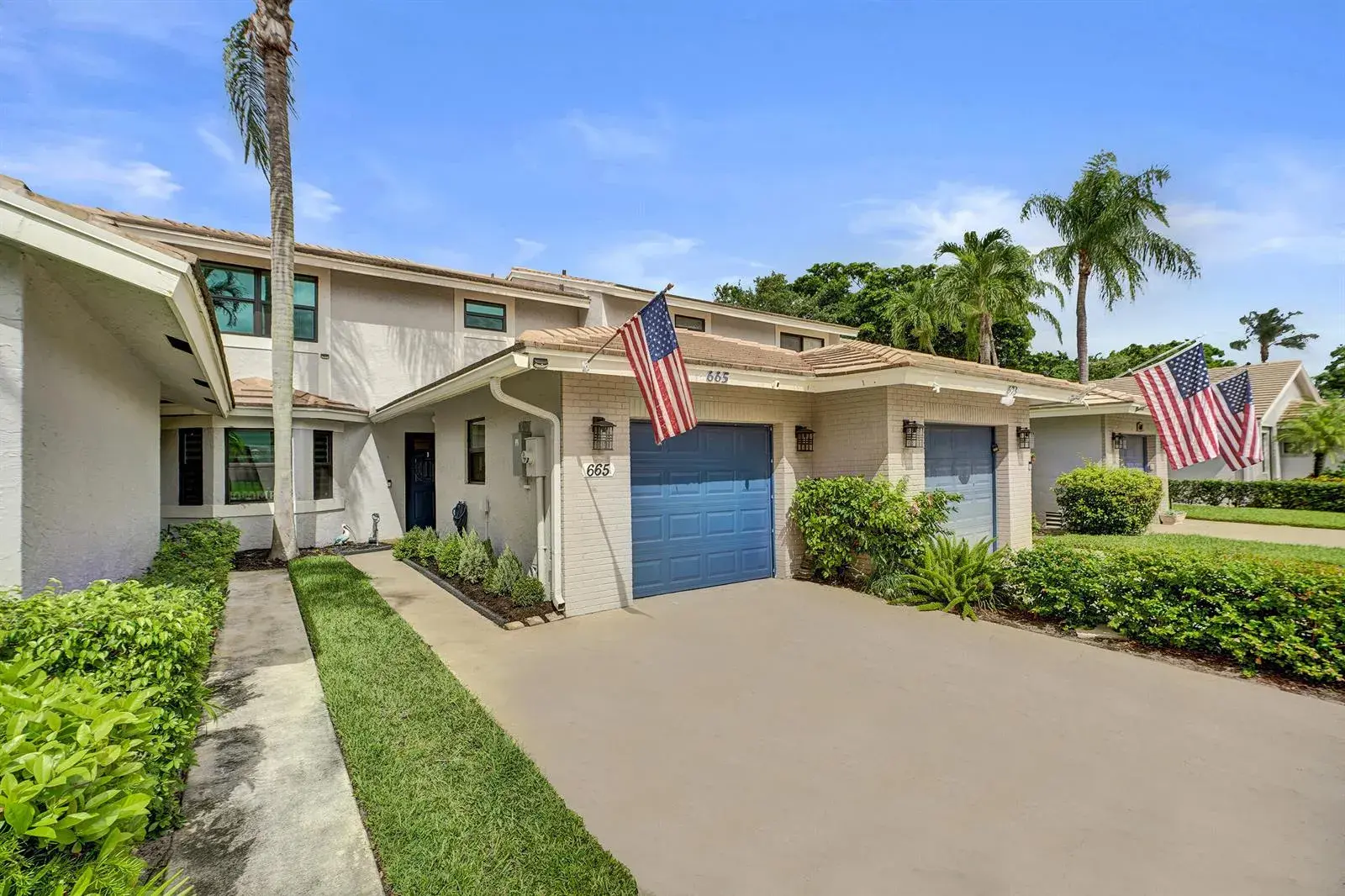 665 Deer Creek North Shore Drive, Deerfield Beach FL 33442