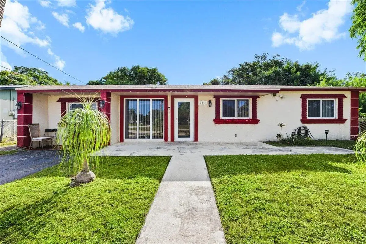 508 NE 2ND Terrace, Deerfield Beach FL 33441 photo 4