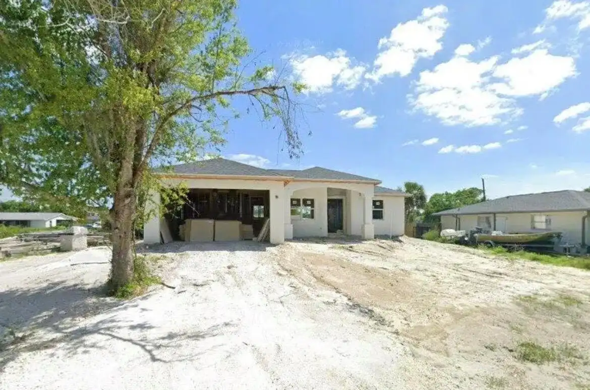 20239 GLADSTONE Avenue, Port Charlotte FL 33952