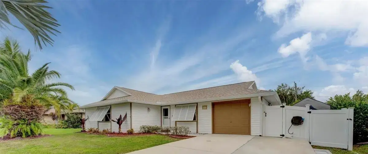 637 SW GRANADEER Street, Port St. Lucie FL 34983
