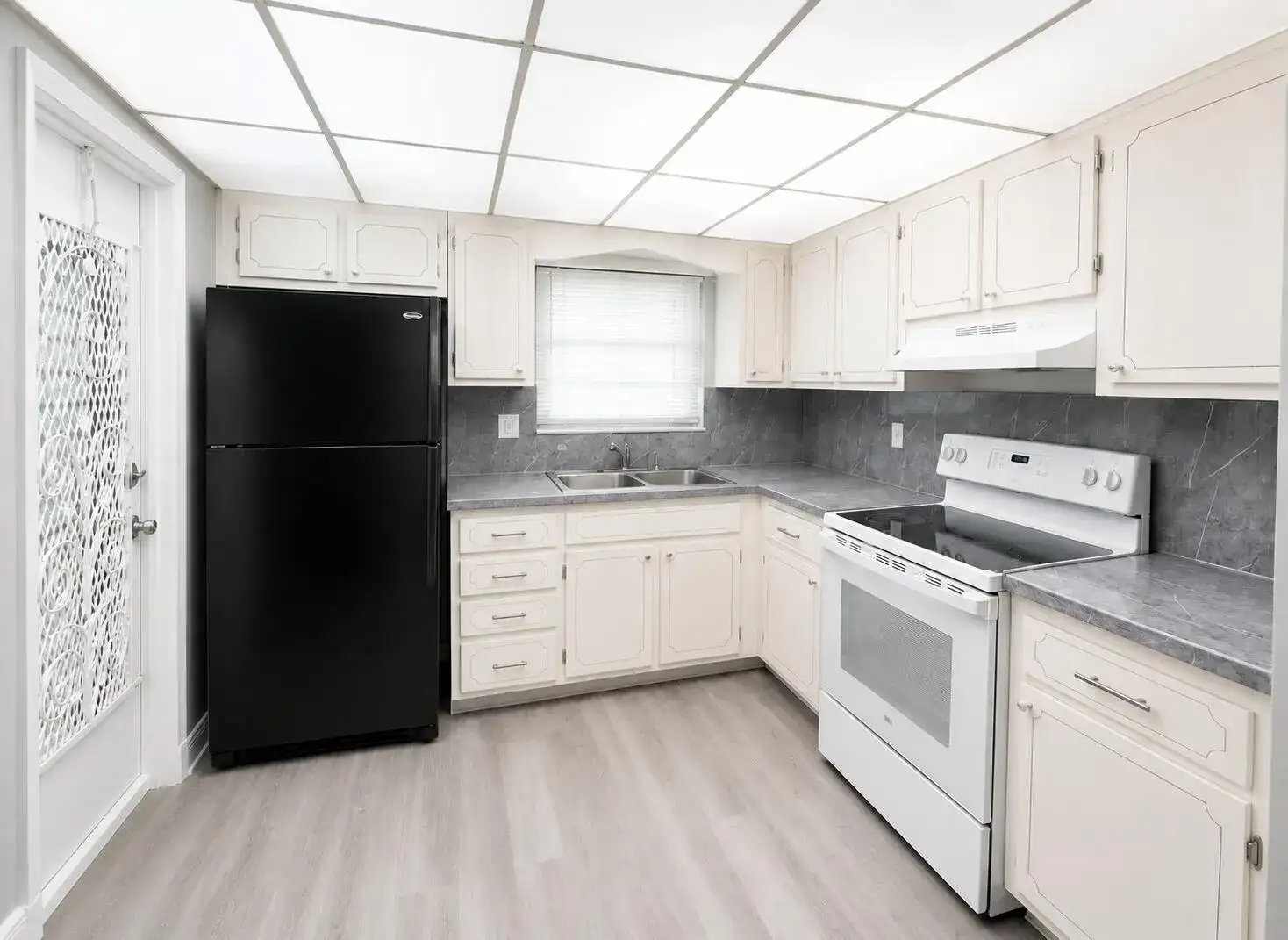 2031 DEWEY Street # 101, Hollywood FL 33020 photo 3