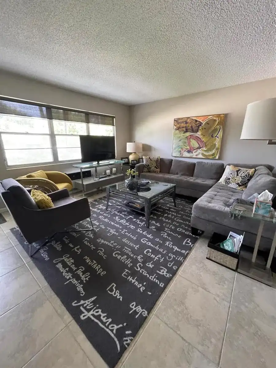 24 OAKRIDGE C # 24, Deerfield Beach FL 33442