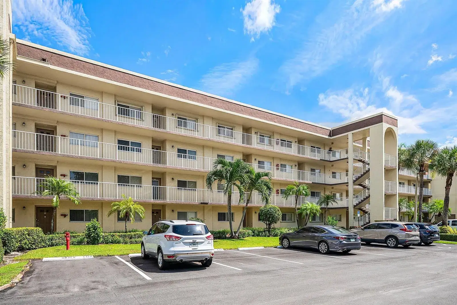 4735 LUCERNE LAKES Boulevard E # 402, Lake Worth FL 33467