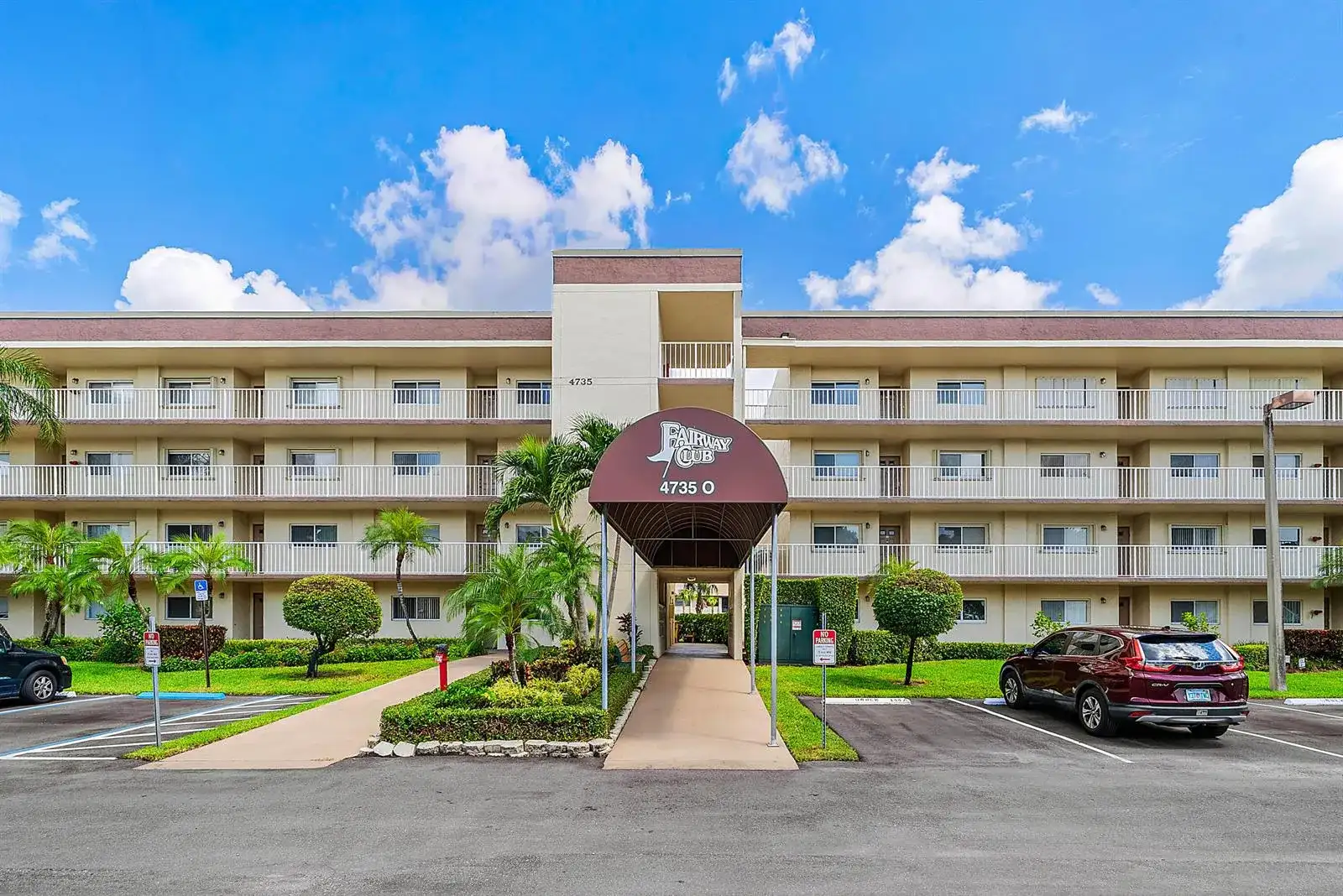 4735 LUCERNE LAKES Boulevard E # 402, Lake Worth FL 33467 photo 2
