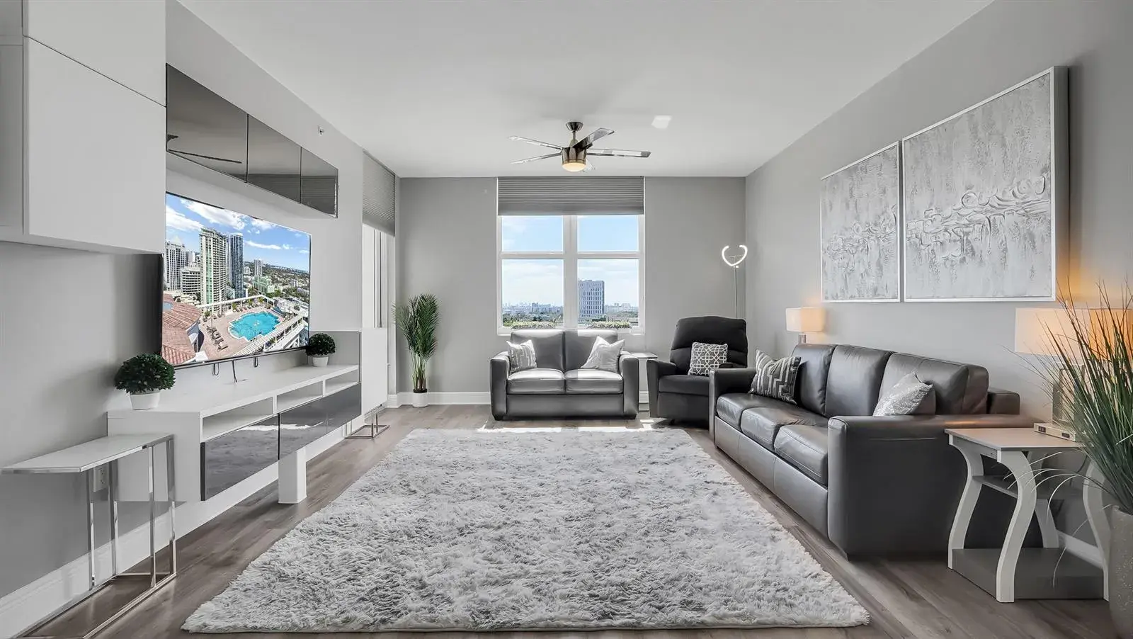 511 SE 5th Avenue # 908, Fort Lauderdale FL 33301