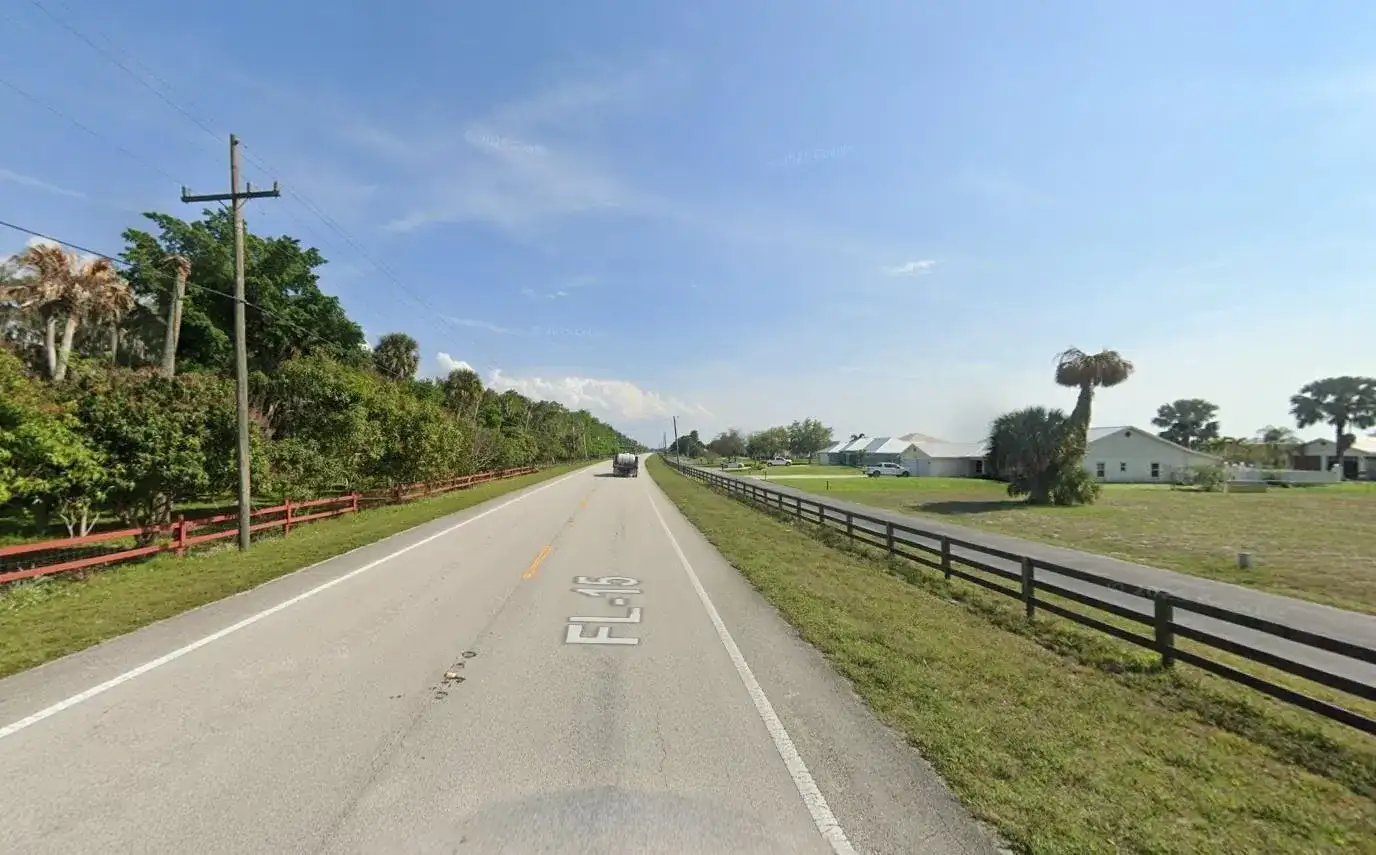 13050 U.S. 441, Okeechobee FL 34974 photo 3