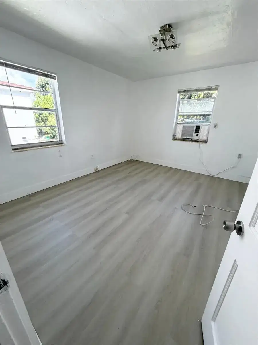 23 Sidonia Avenue # 3, Coral Gables FL 33134 photo 5