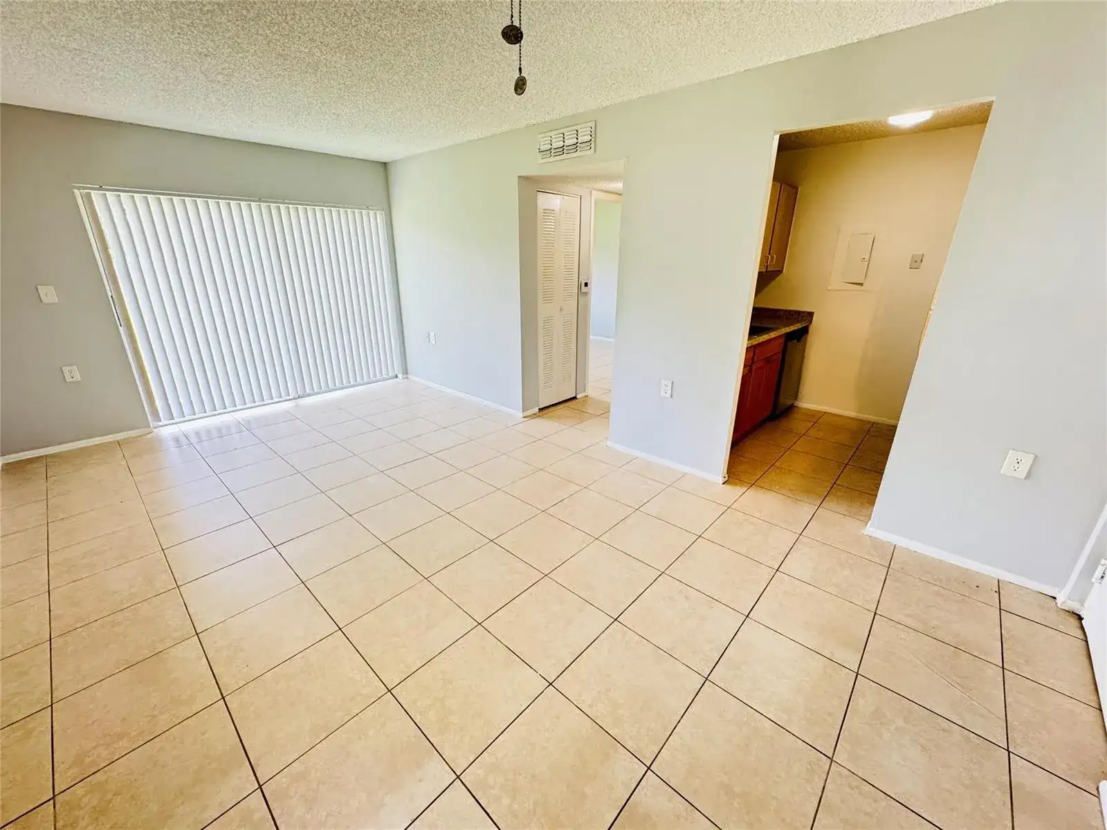 1101 N BENOIST FARMS Road # 101, West Palm Beach FL 33411 photo 3