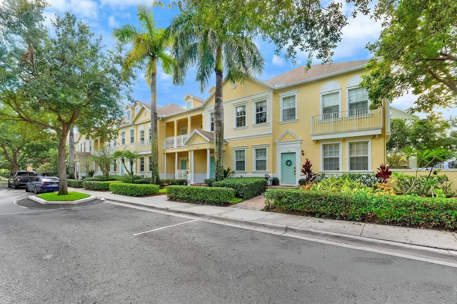 118 Seagrape Drive # 107, Jupiter FL 33458