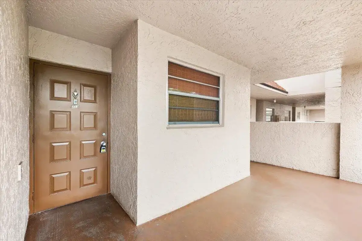 1831 Sabal Palm Drive # 403, Davie FL 33324 photo 3