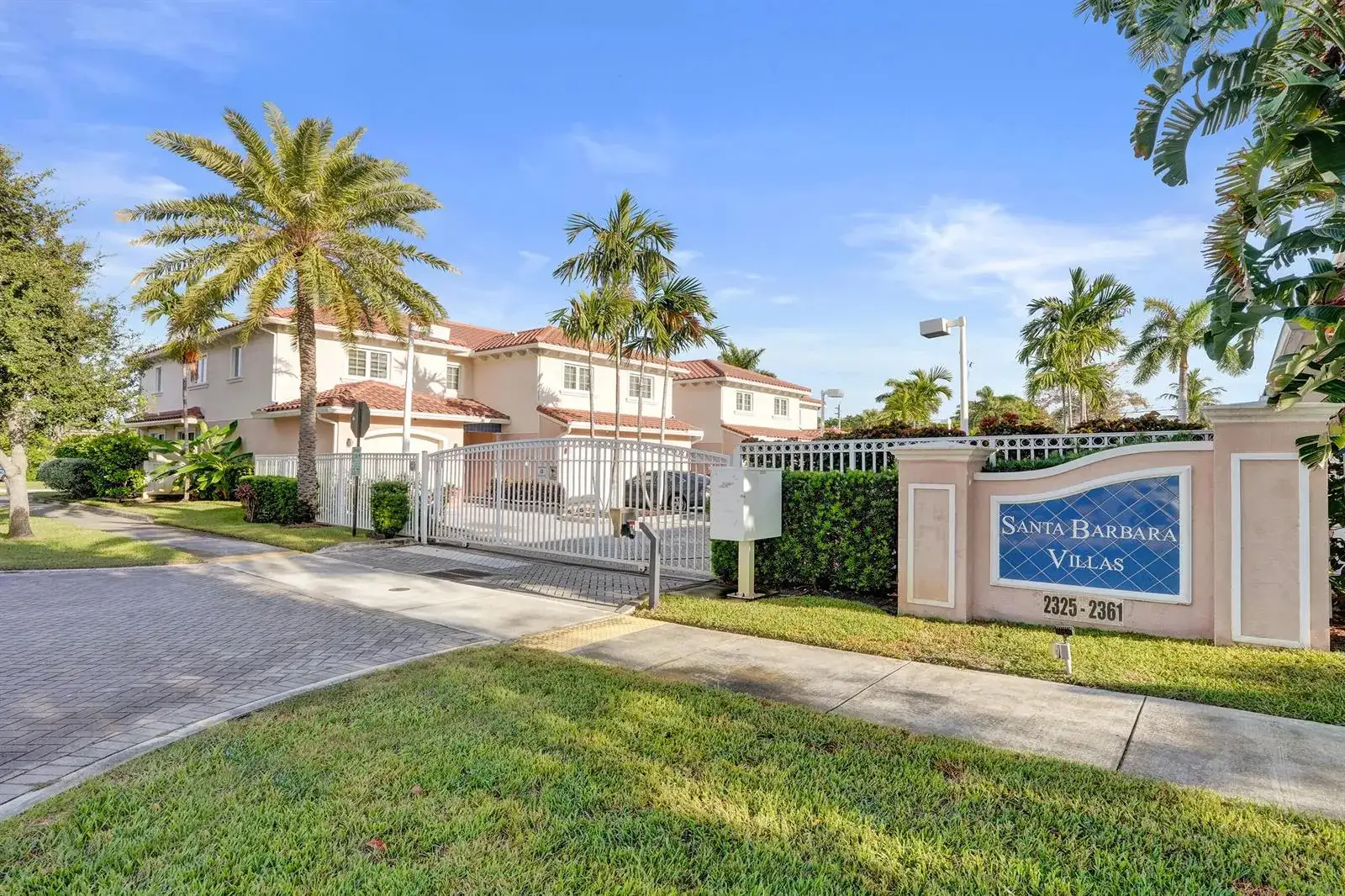 2353 SE 5TH Street # 2353, Pompano Beach FL 33062 photo 2