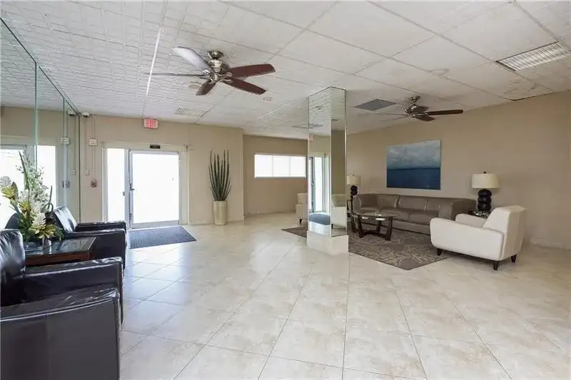 900 NE 18th Avenue # 803, Fort Lauderdale FL 33304 photo 3