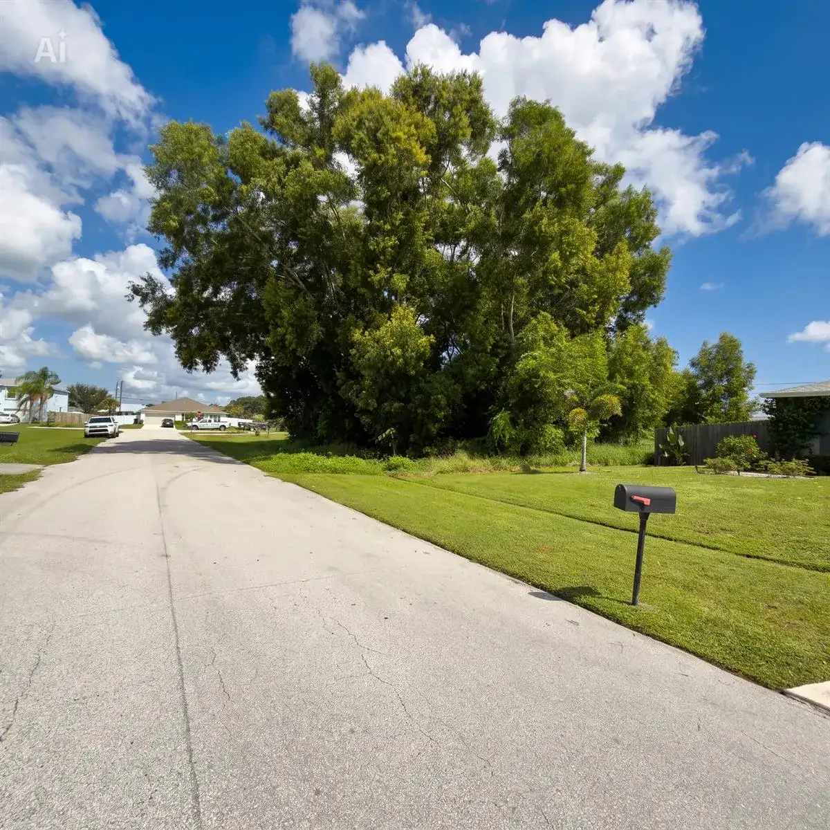 2209 SE FRIENDSHIP Street, Port St. Lucie FL 34952 photo 4