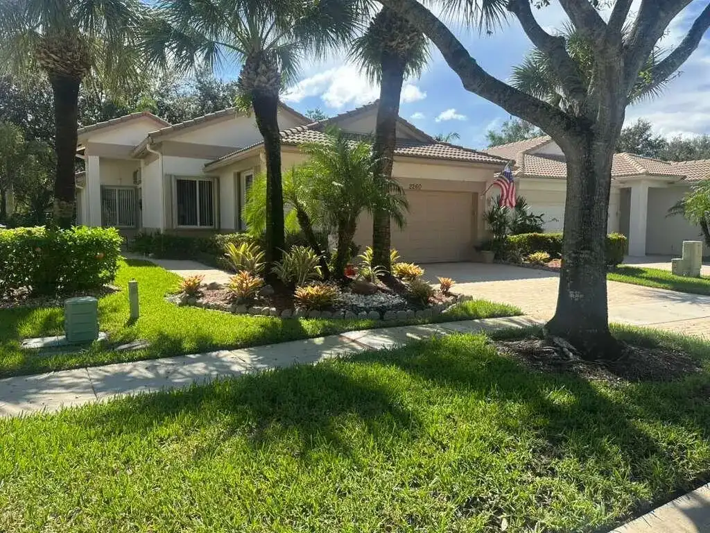 2260 Sapphire Circle, West Palm Beach FL 33411