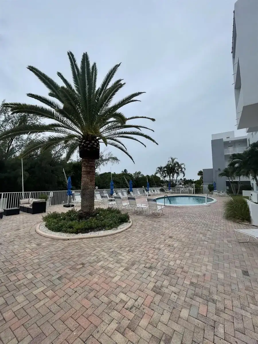2840 NE 14TH ST Causeway # 203A, Pompano Beach FL 33062 photo 3
