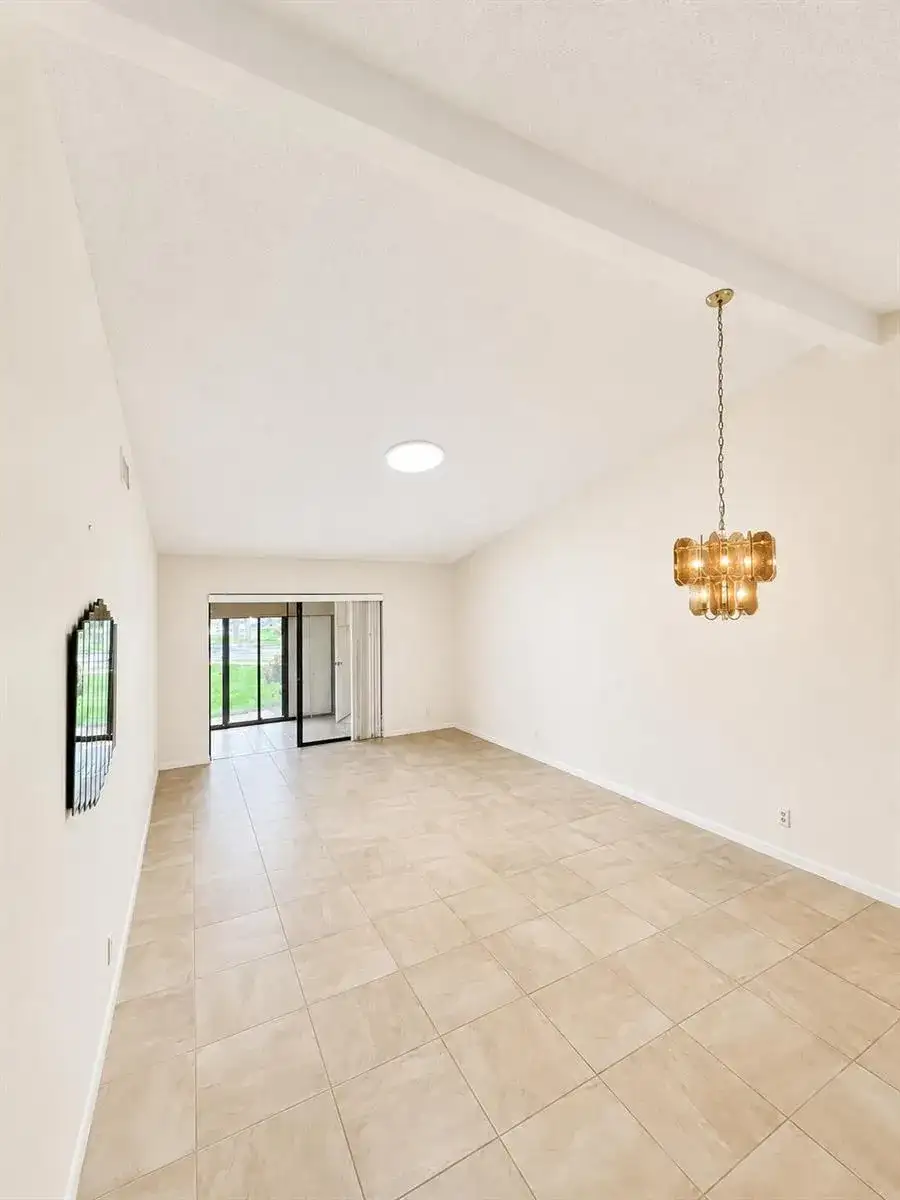 611 Sea Pine Way # A, FL 33415 photo 5
