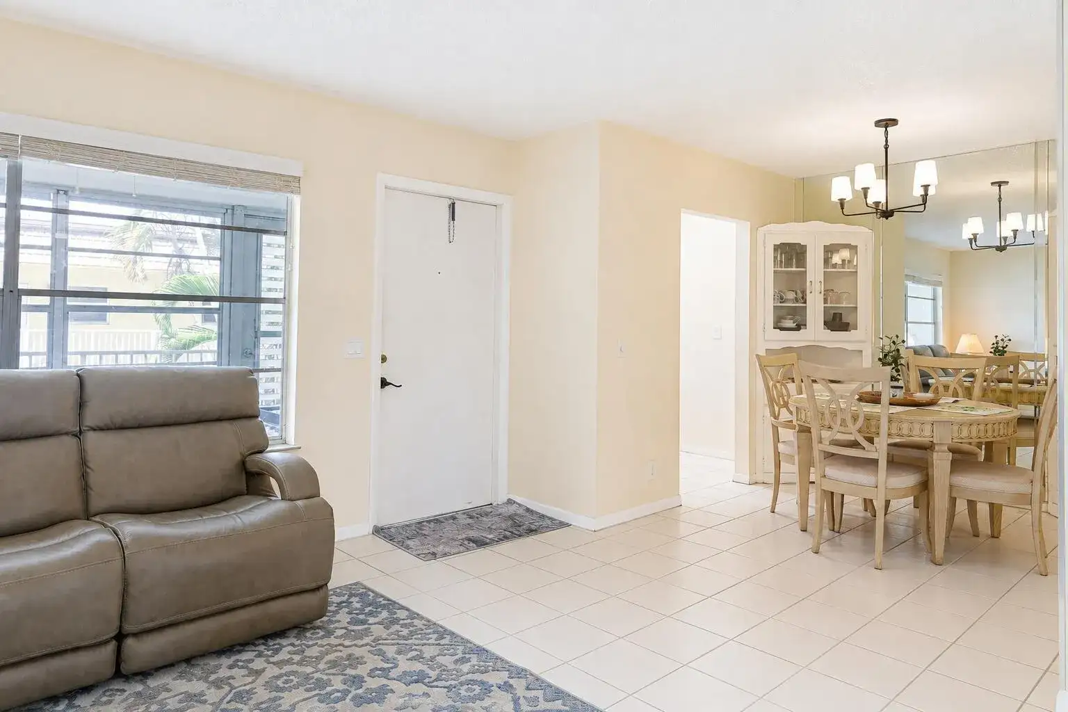632 SNUG HARBOR Drive # D18, Boynton Beach FL 33435 photo 2