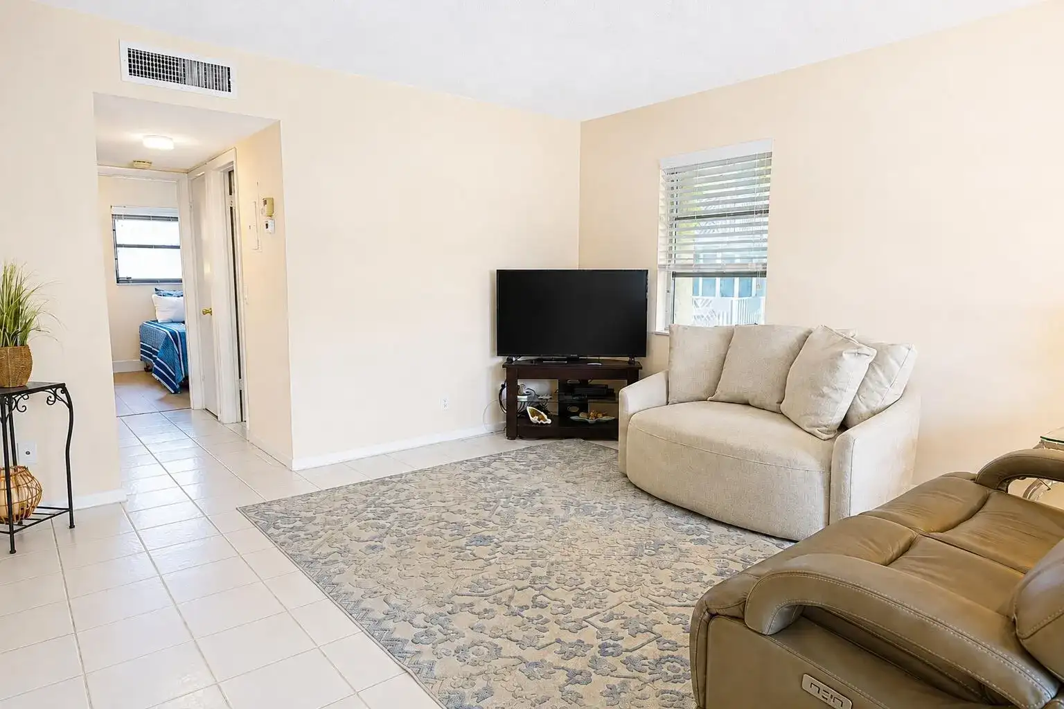 632 SNUG HARBOR Drive # D18, Boynton Beach FL 33435 photo 4