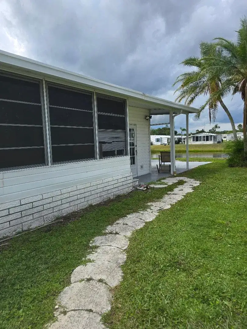 504 THAMES BLUFF Ridge # 23, Fort Pierce FL 34982 photo 4