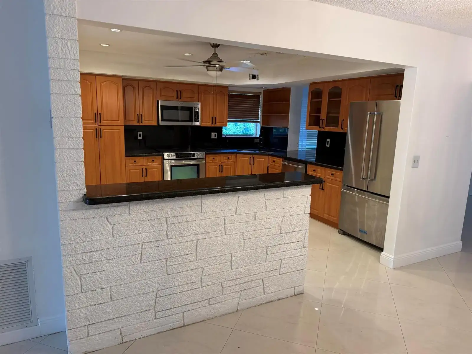 5501 MONROE Street, Hollywood FL 33021 photo 3