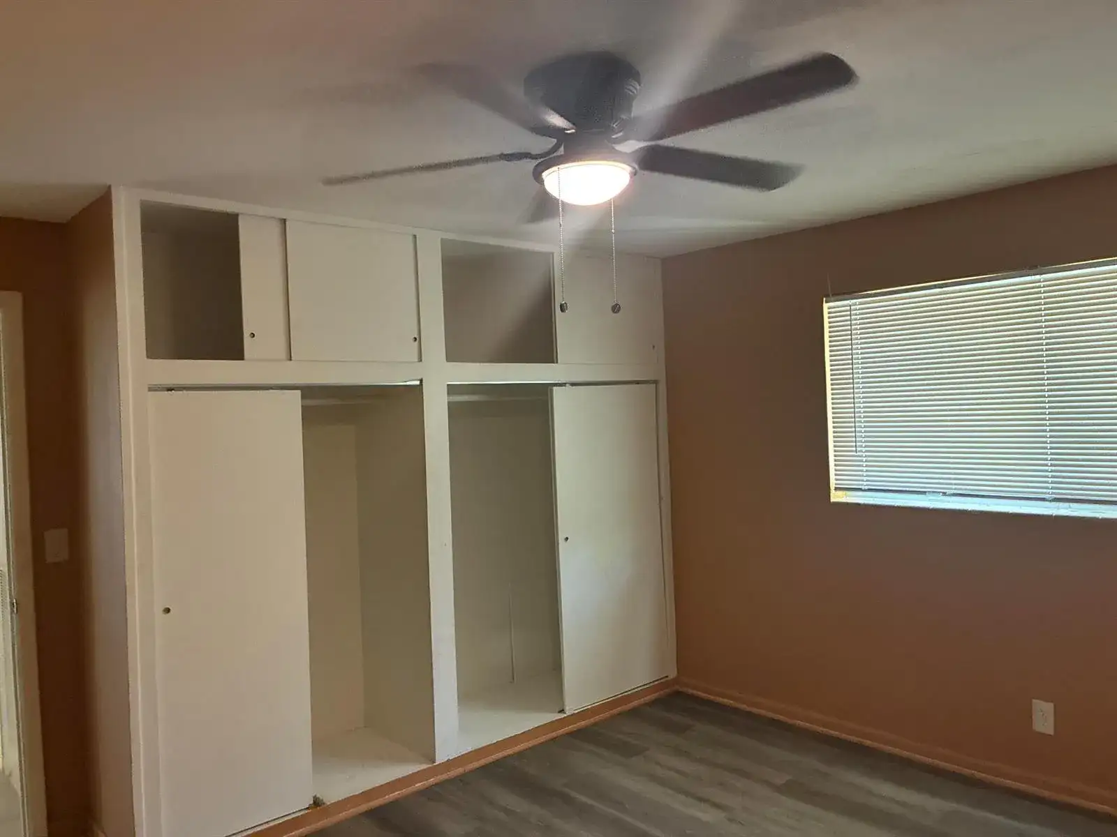 517 Silver Beach Road, Lake Park FL 33403 photo 4