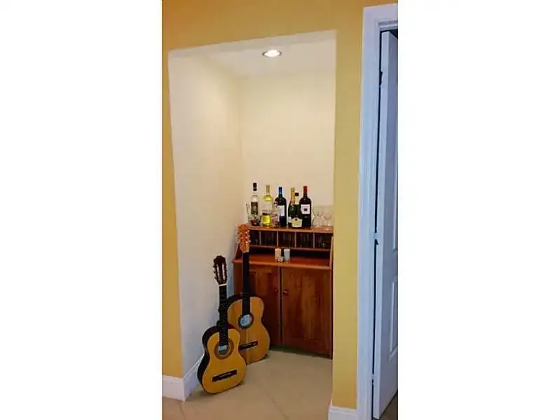 760 SE 2nd Avenue, Deerfield Beach FL 33441 photo 3