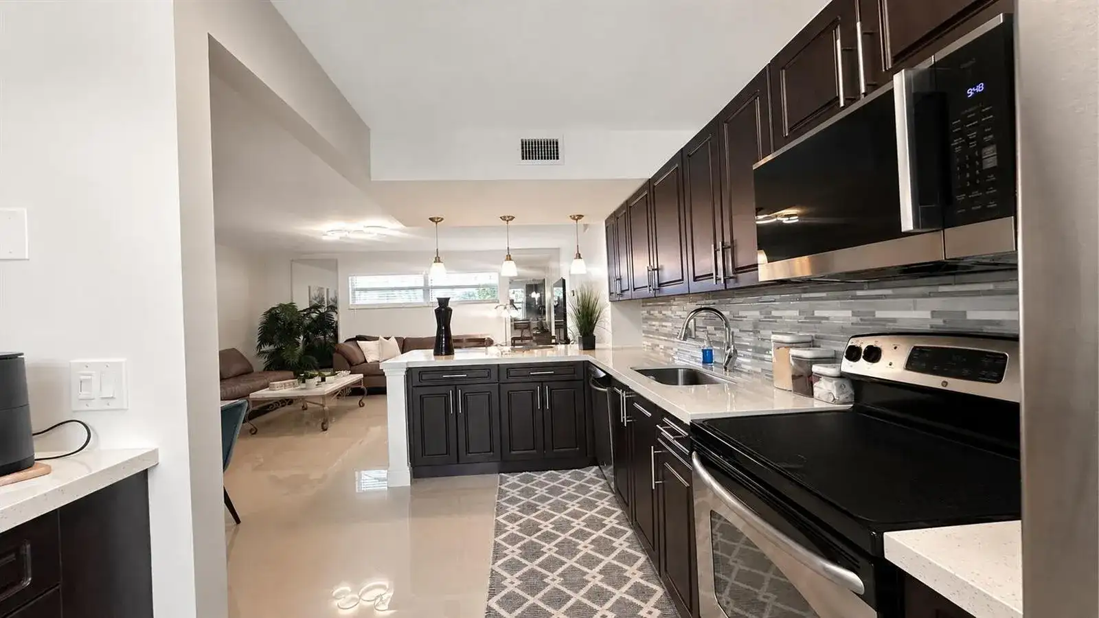 34 Colonial Club Drive # 202, Boynton Beach FL 33435 photo 5