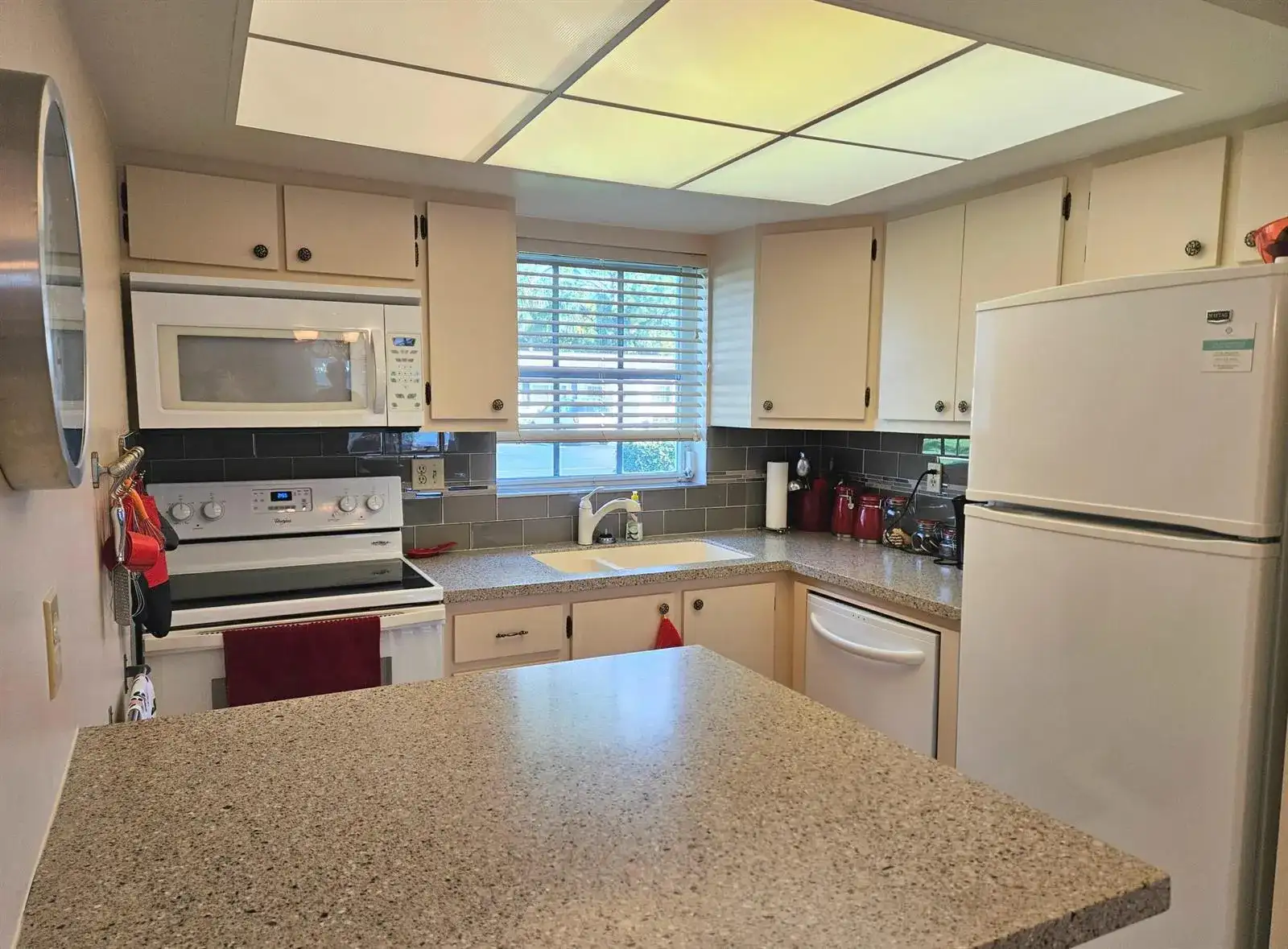 2920 CROSLEY Drive E # B, West Palm Beach FL 33415 photo 4