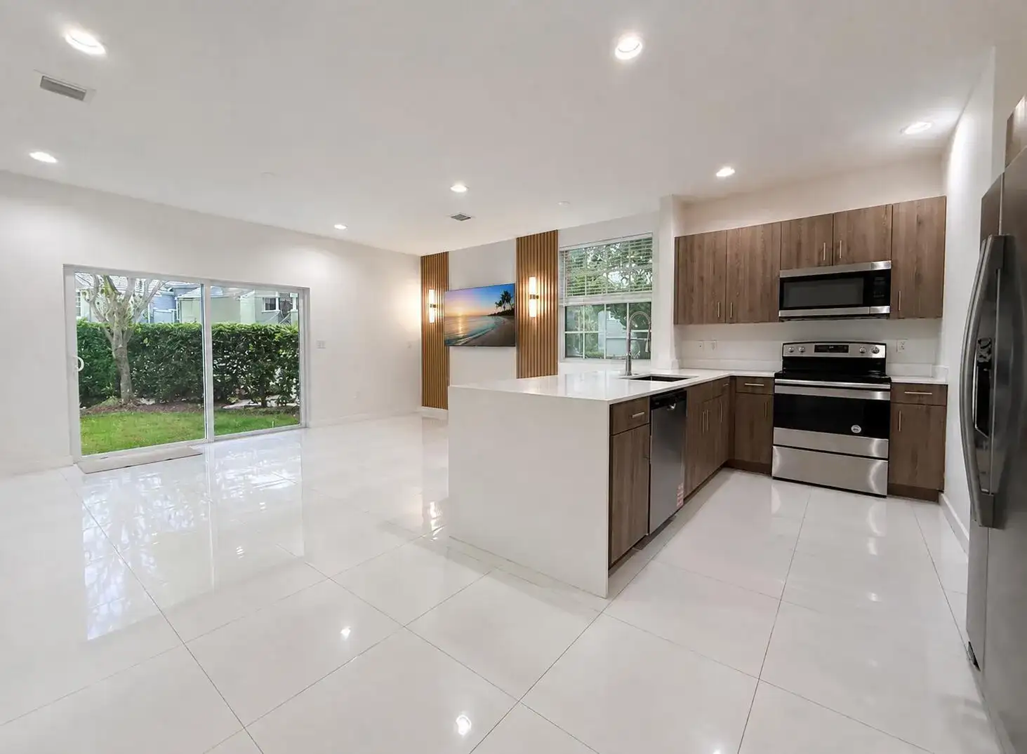 1030 Crystal Way # 104, Delray Beach FL 33444 photo 5
