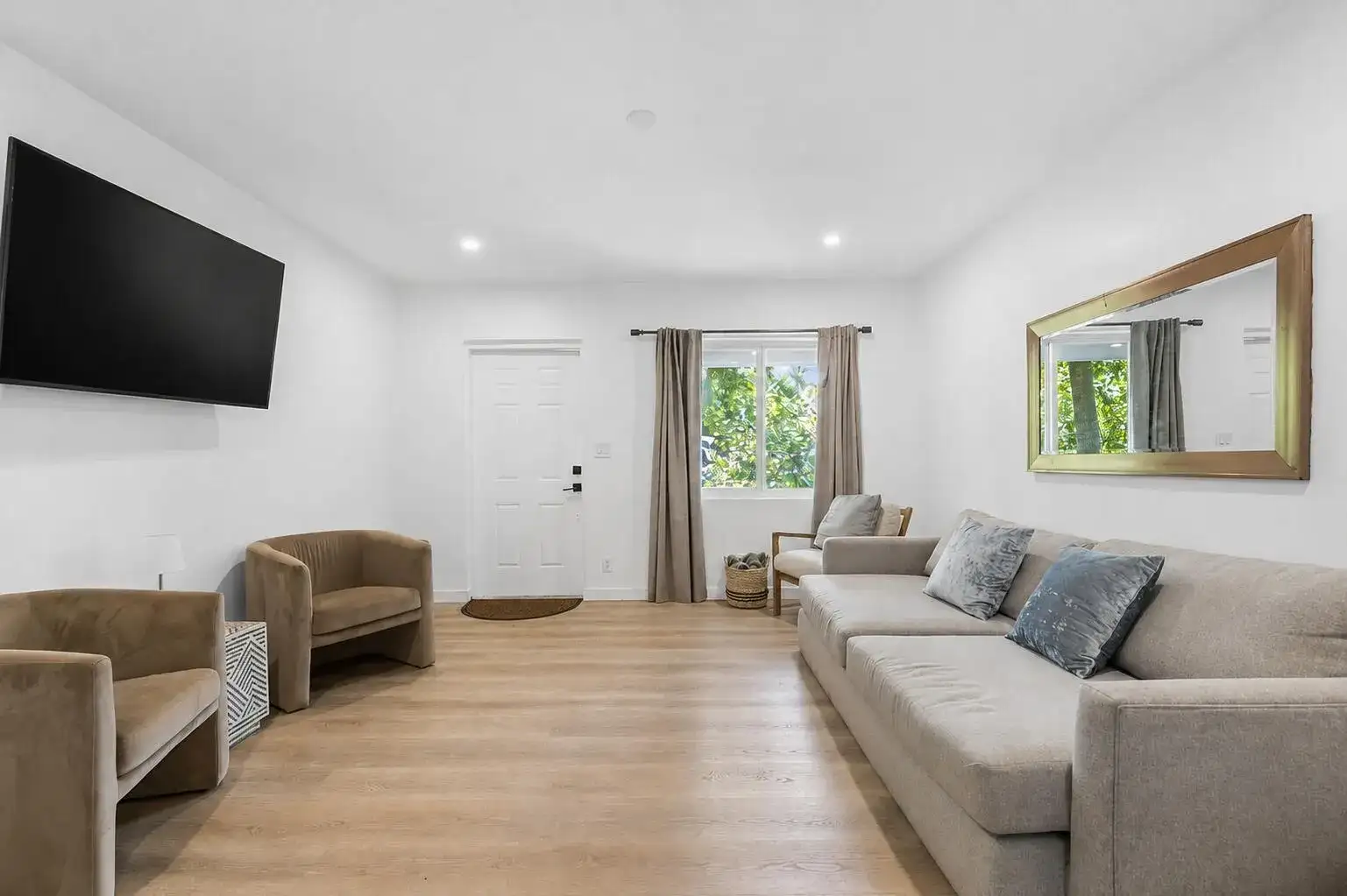 1544 NW 5th Avenue, Fort Lauderdale FL 33311 photo 5