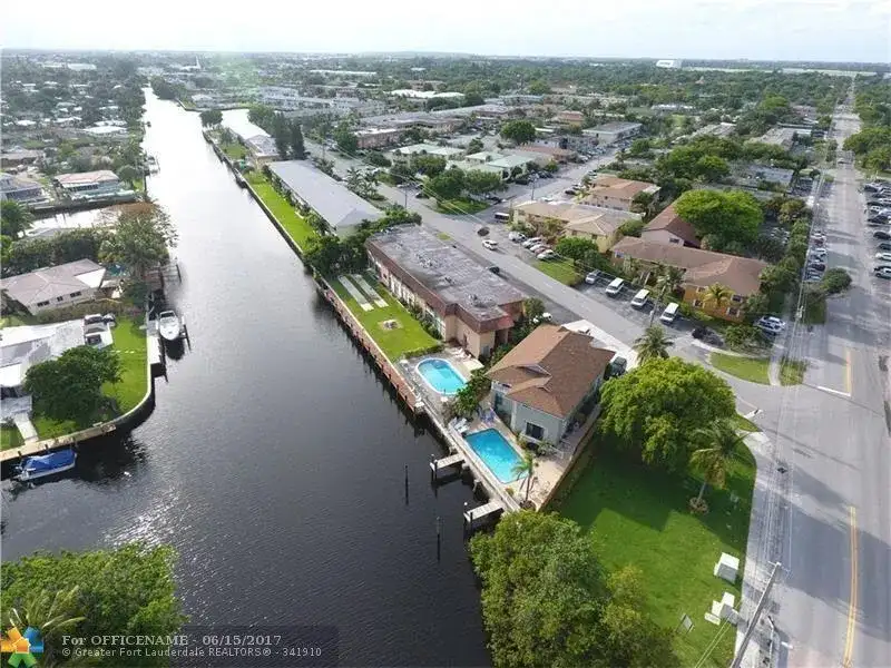 1012 PINE Drive # 1, Pompano Beach FL 33060 photo 4
