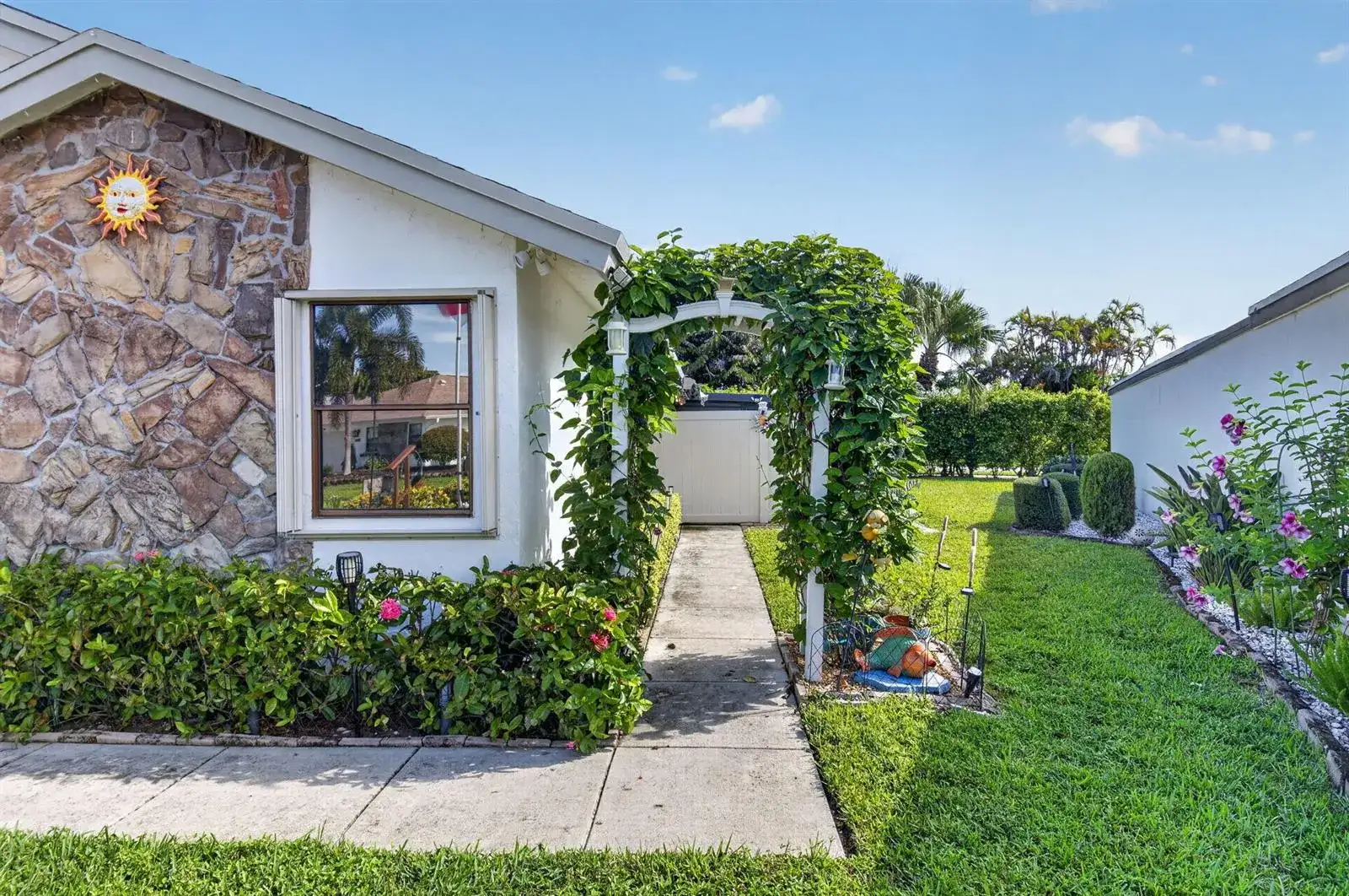 2505 NW 13th Court, Delray Beach FL 33445 photo 5