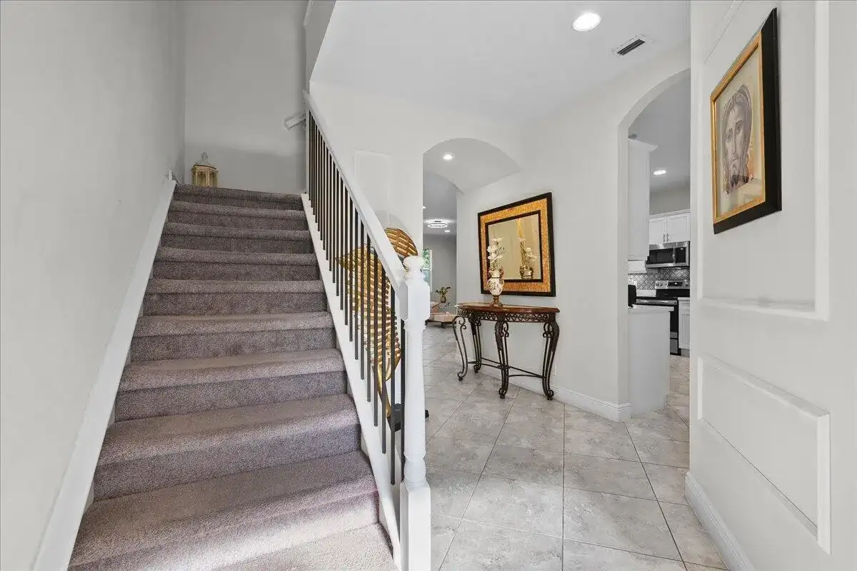 131 SWORD FERN Place, Wellington FL 33414 photo 4