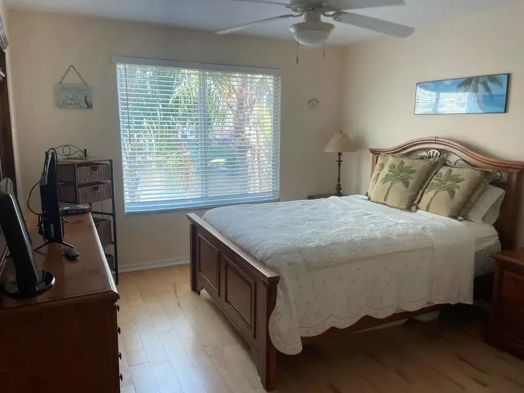 712 VILLA Circle, Boynton Beach FL 33435 photo 3