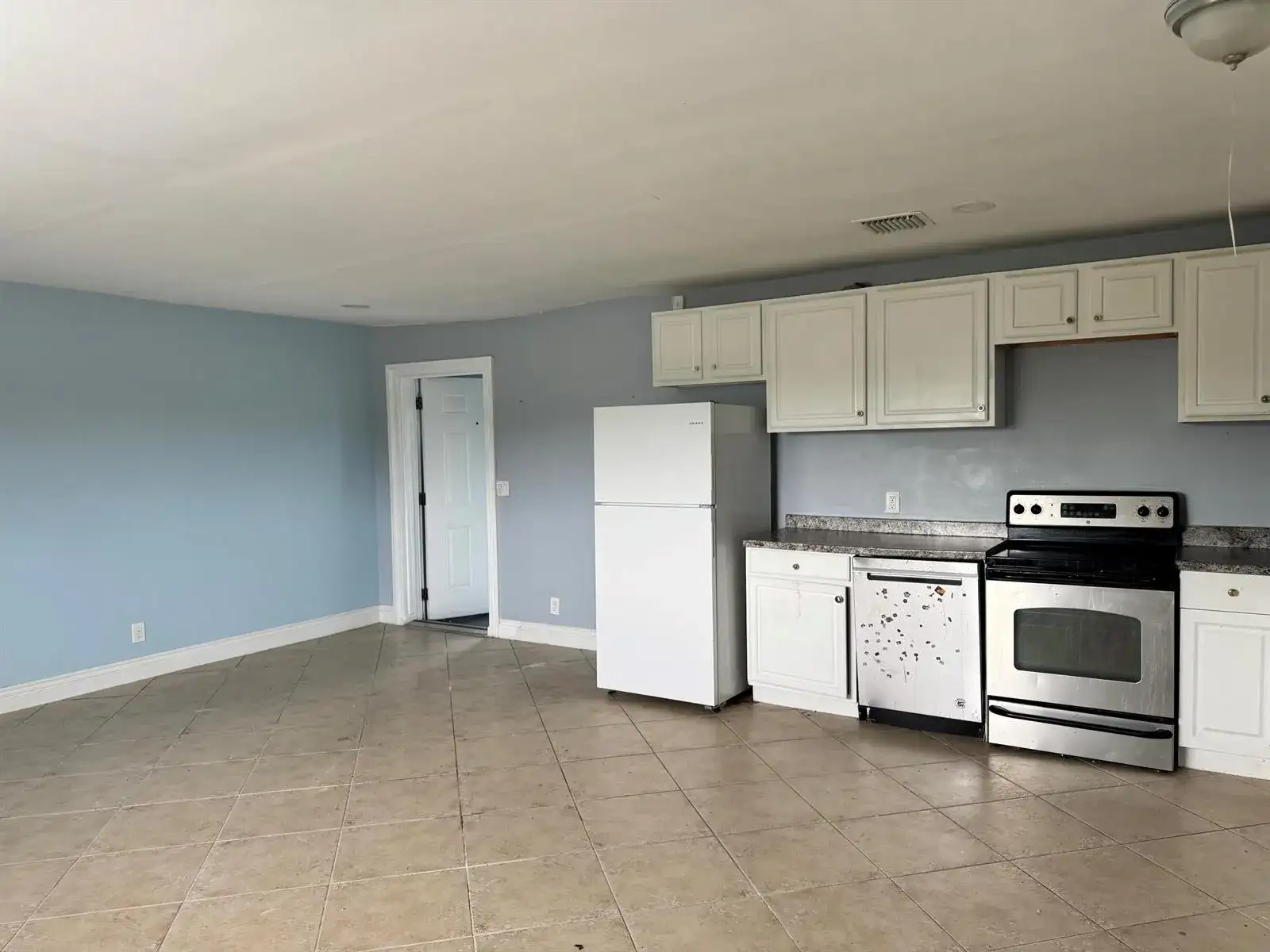 1829 N A Street # 14, FL 33460 photo 2