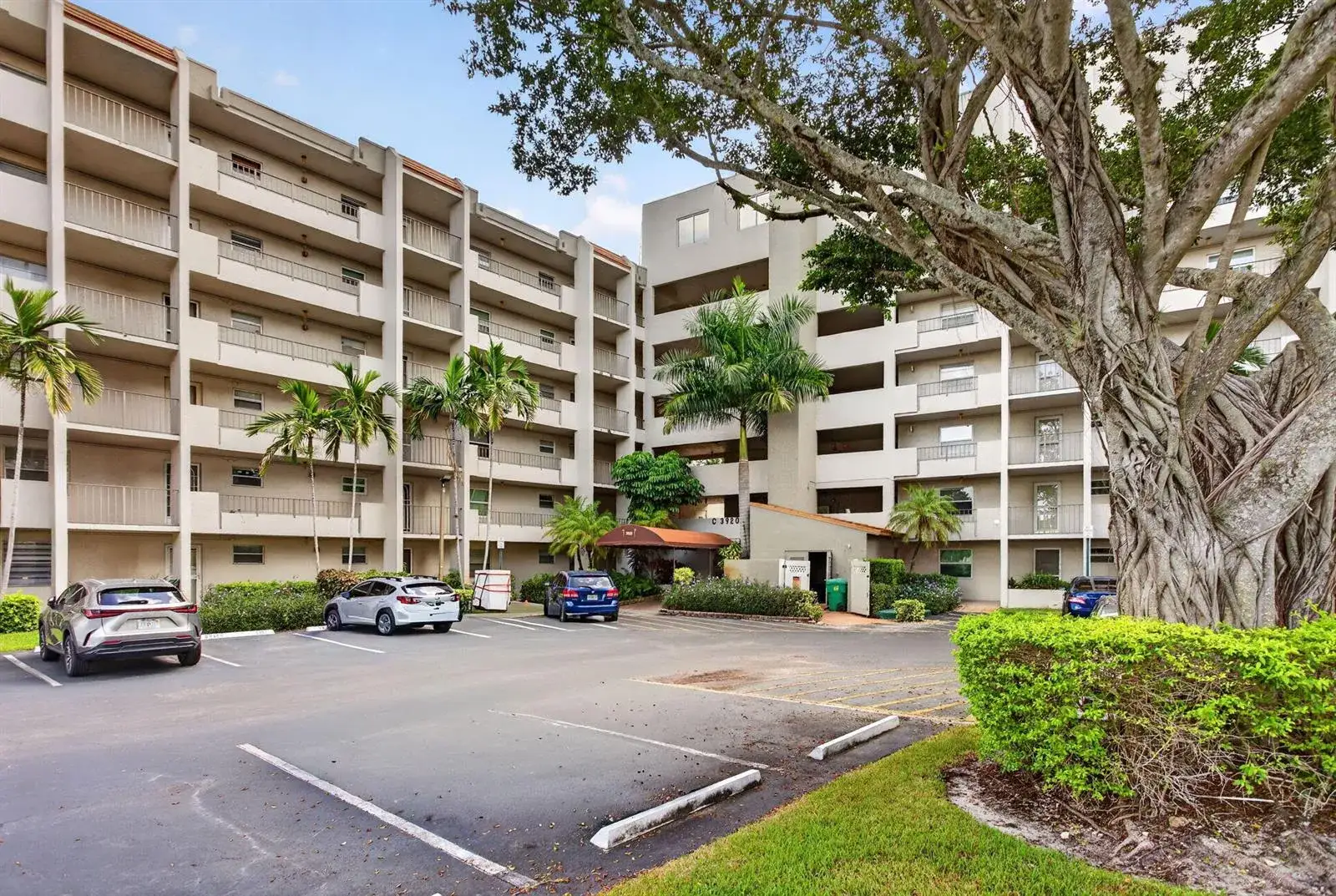 3920 INVERRARY Boulevard # 301C, Lauderhill FL 33319