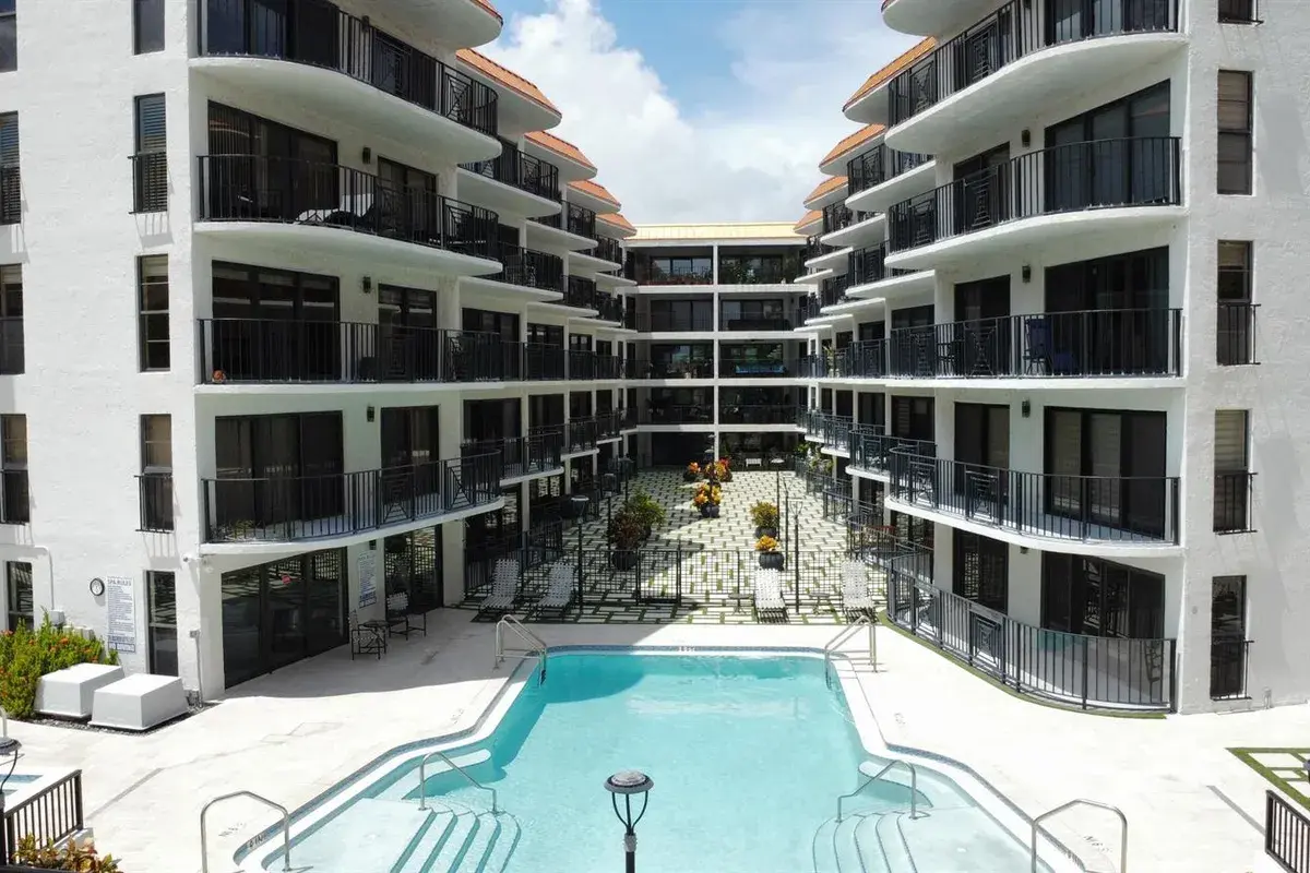 2029 N OCEAN Boulevard # 403, Fort Lauderdale FL 33305