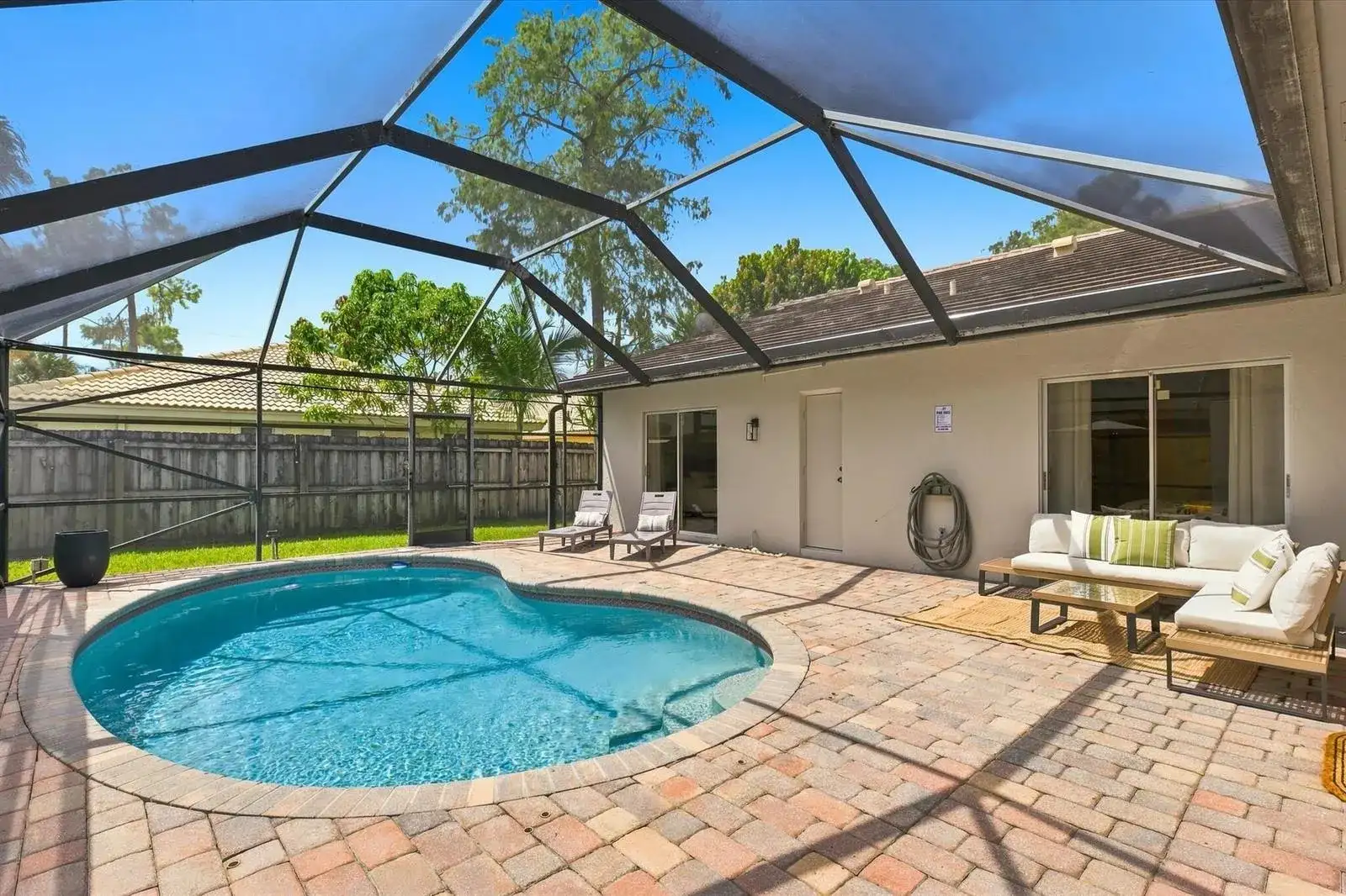 1343 Periwinkle Place, Wellington FL 33414 photo 2
