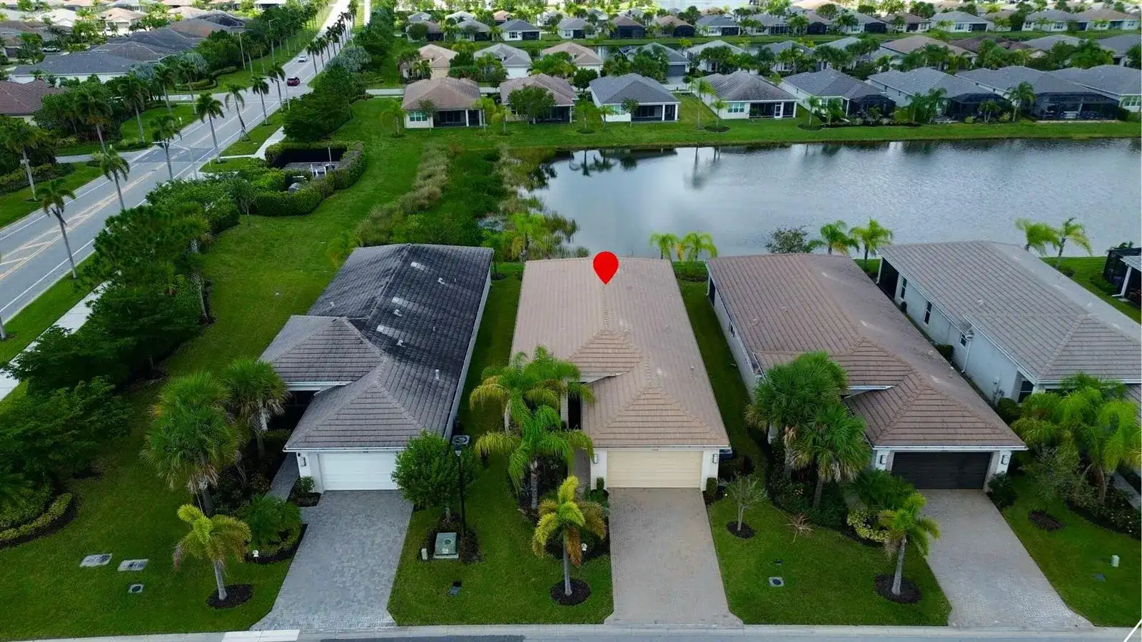 11826 SW Brighton Falls Drive, Port St. Lucie FL 34987 photo 2