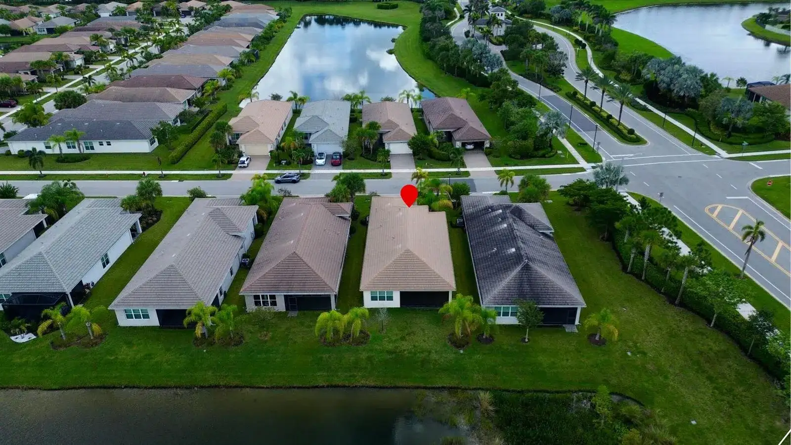 11826 SW Brighton Falls Drive, Port St. Lucie FL 34987 photo 3