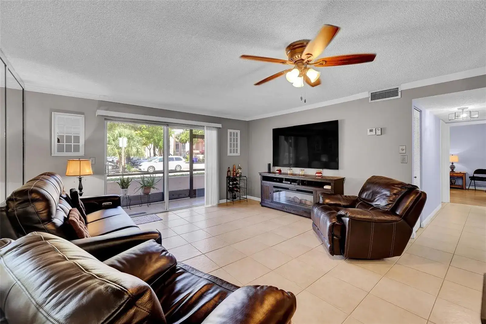 8260 SW 24th Street E # 6112, North Lauderdale FL 33068