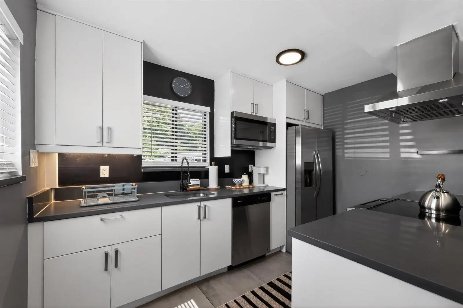 200 NW 25TH Street # 8, Wilton Manors FL 33311 photo 3