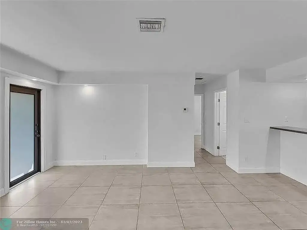 216 NW 25TH Street, Wilton Manors FL 33311 photo 4
