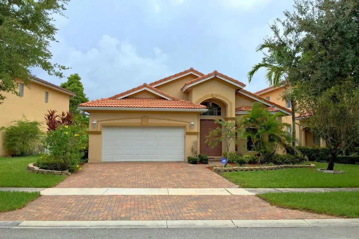 873 Gazetta Way, West Palm Beach FL 33413