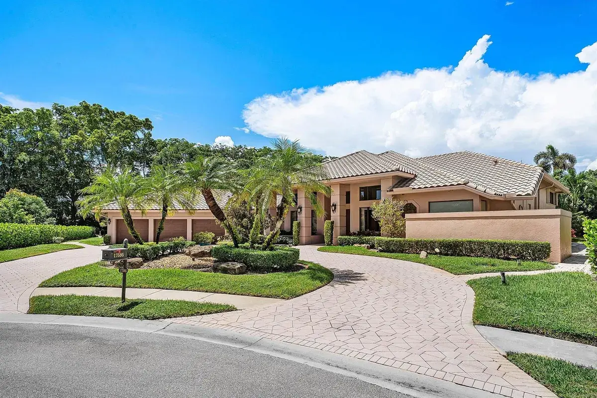 17595 Bocaire Place, Boca Raton FL 33487